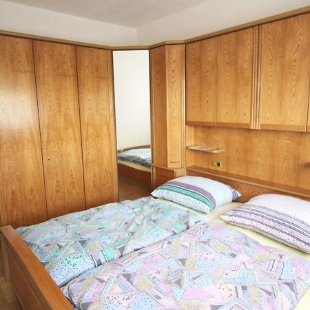Geraeumige Ferienwohnung Im Zentrum Ζανκτ Πέλτεν Εξωτερικό φωτογραφία