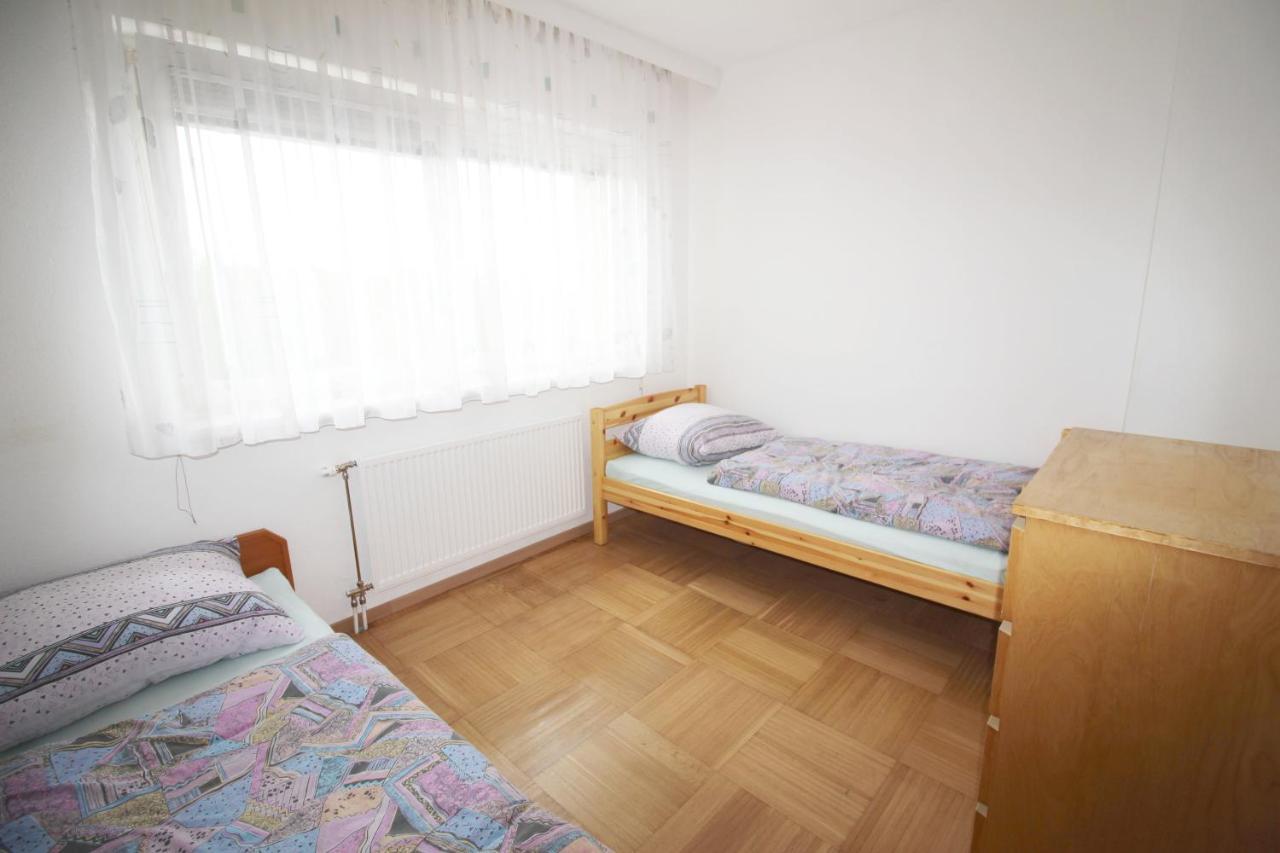 Geraeumige Ferienwohnung Im Zentrum Ζανκτ Πέλτεν Εξωτερικό φωτογραφία